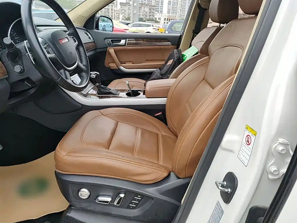 Haval H8 2015 2.0T 2WD Luxury фото 15