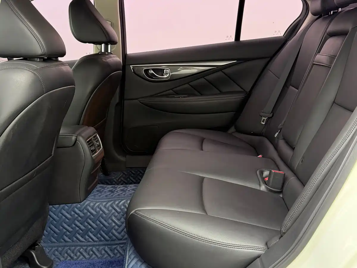 Infiniti Q50L 2020 2018 2.0T Comfort (China VI)