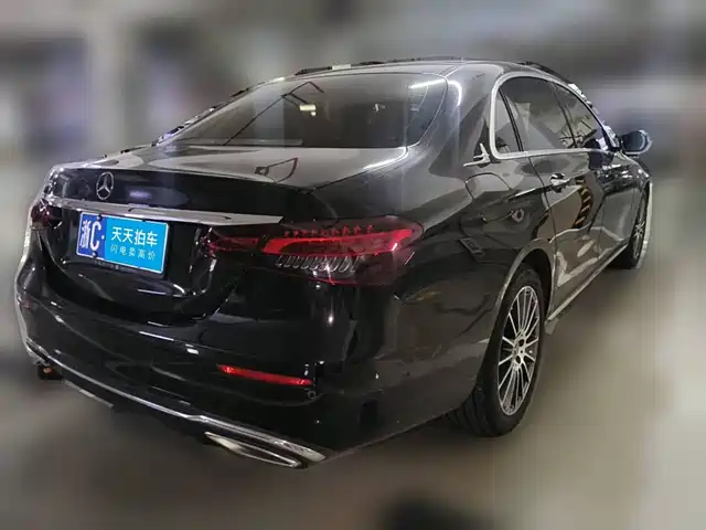 Mercedes-Benz E-Class 2021 Facelift E 260 L — фото 2