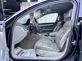Фото 7 - Audi S8