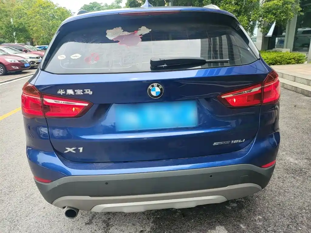 BMW X1 2019 sDrive18Li Premium Model фото 6