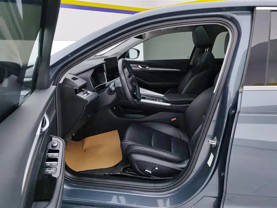 GEELY AUTOMOBILE XINGRUI