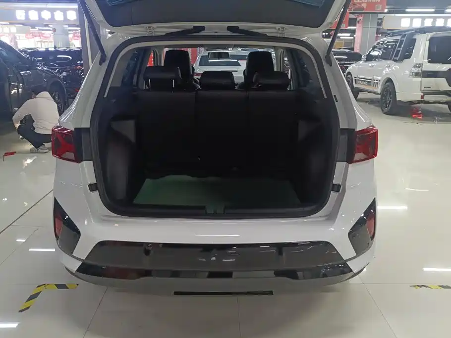 Jetta VS5 2025 2024 5th Anniversary Edition
