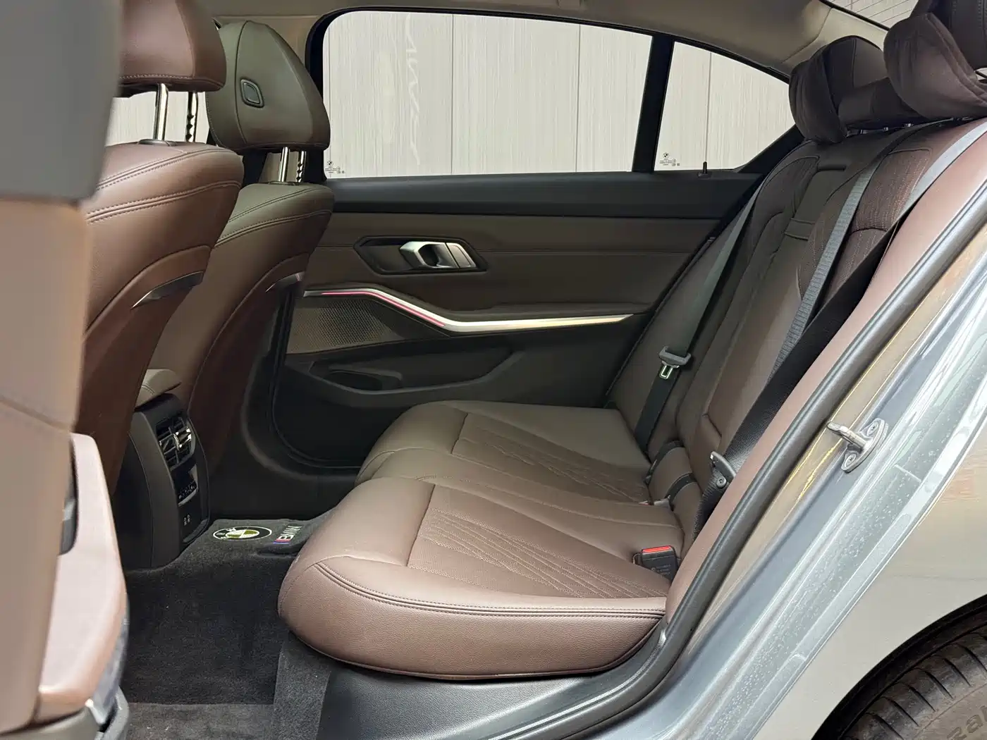 BMW 3 Series 2023 325Li M Sport Package фото 5