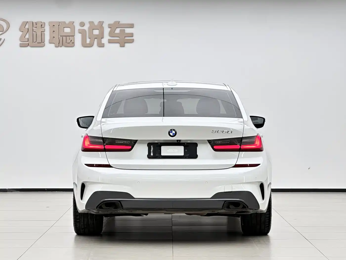 BMW 3 Series 2020 325Li M Sport Black Night Package фото 14