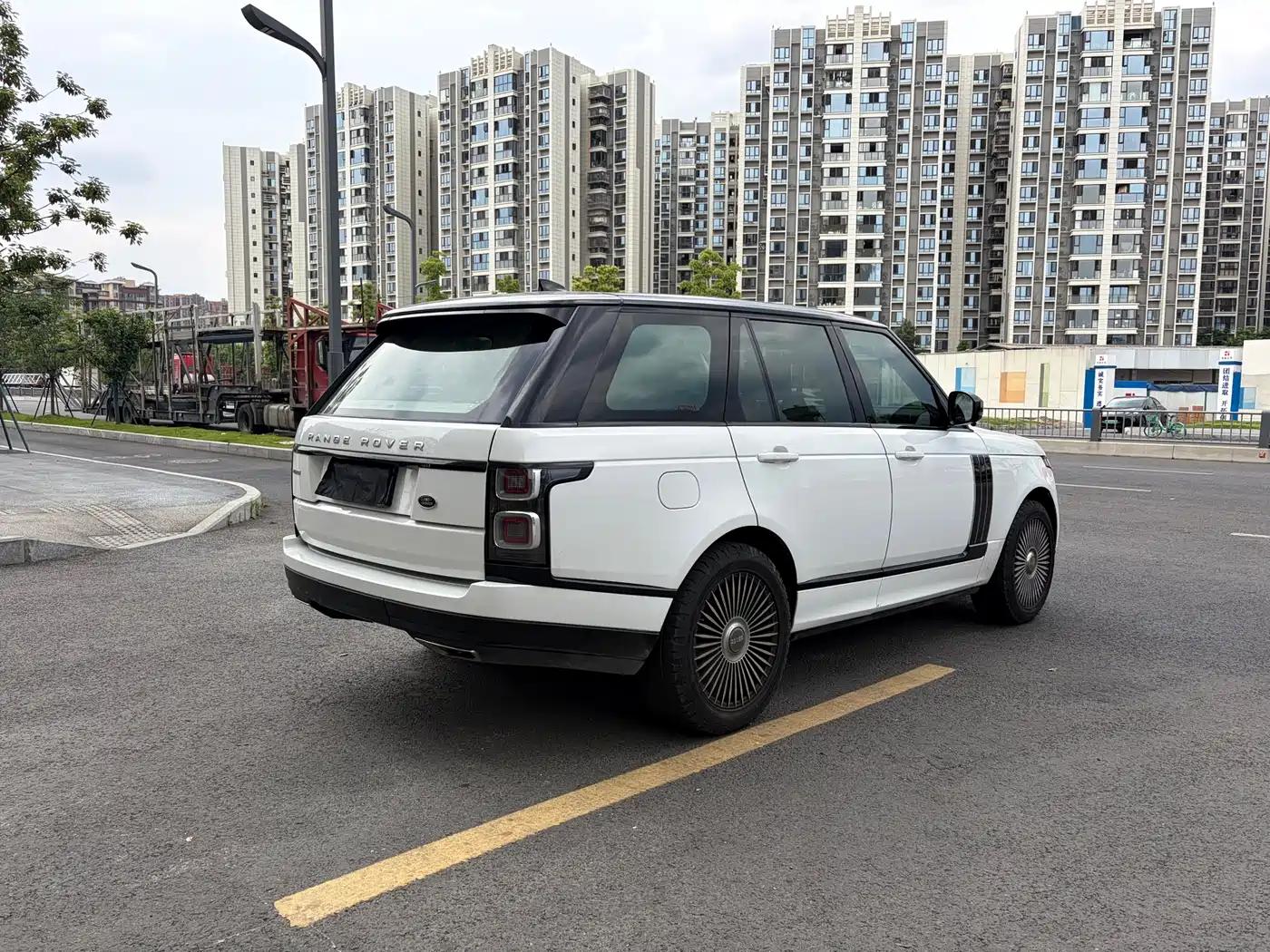 Land Rover Range Rover фото 6
