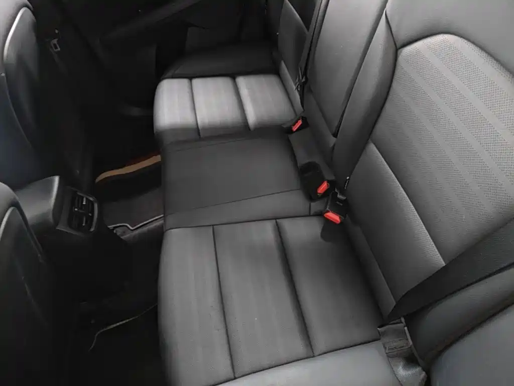 Photo 17 - Kia K3