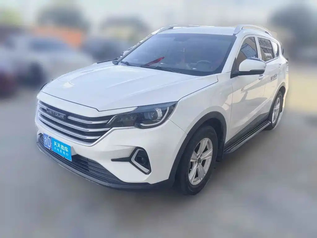 Jetour X70M 2022 2022 1.5T Manual Avant-garde Partner 7-seater