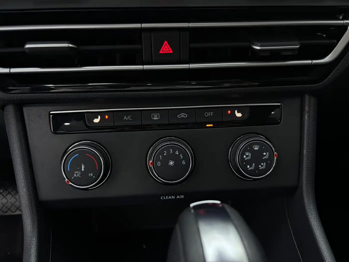 Volkswagen Lavida 2023 280TSI DSG Comfort Edition фото 8
