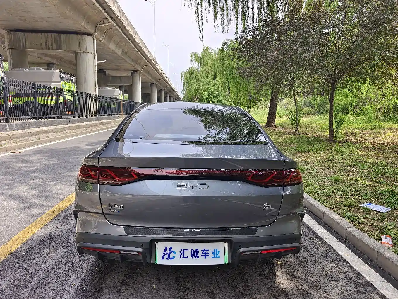 BYD Qin L 2024 DM-i 80KM Leading Edition фото 5