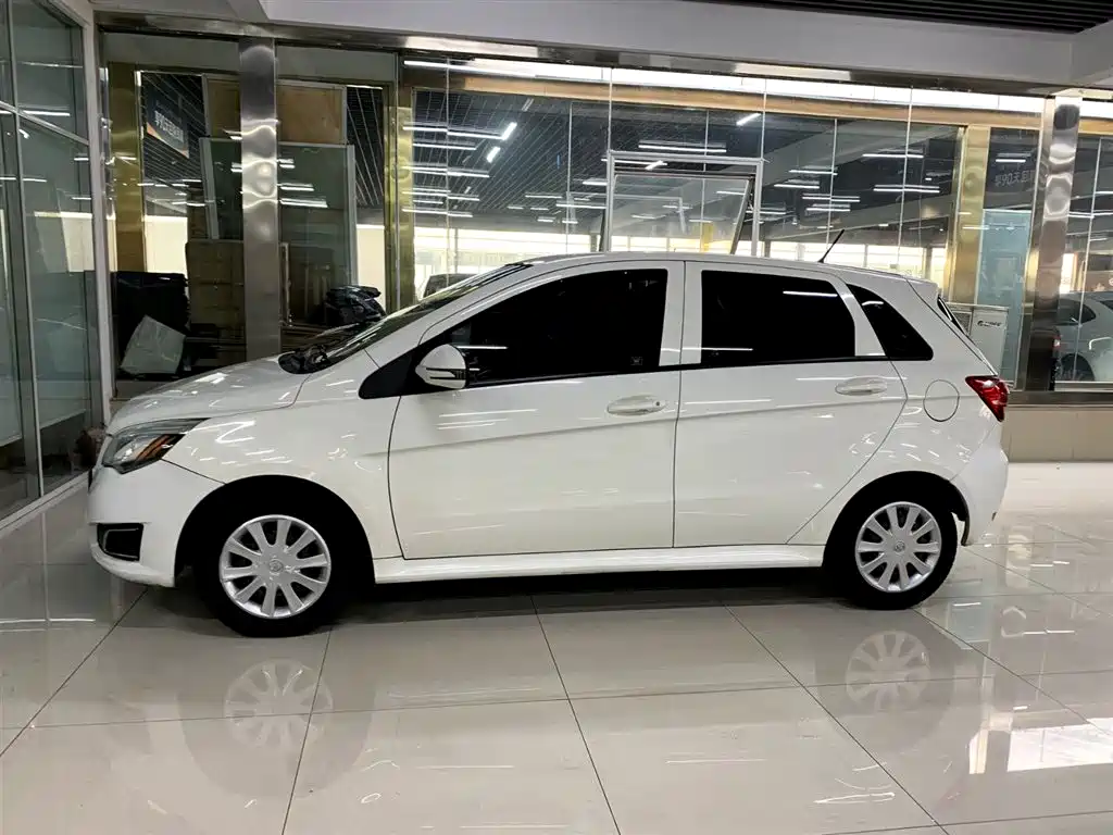 BAIC NEW ENERGY EV