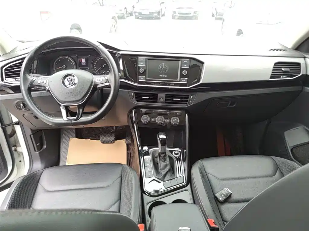 Volkswagen Tayron 2019 330TSI 2WD Luxury China VI фото 10
