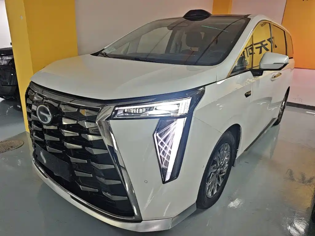 GAC Trumpchi Trumpchi Xiangwang M8 2025 2025 Model QianKun Series Ultra First Class