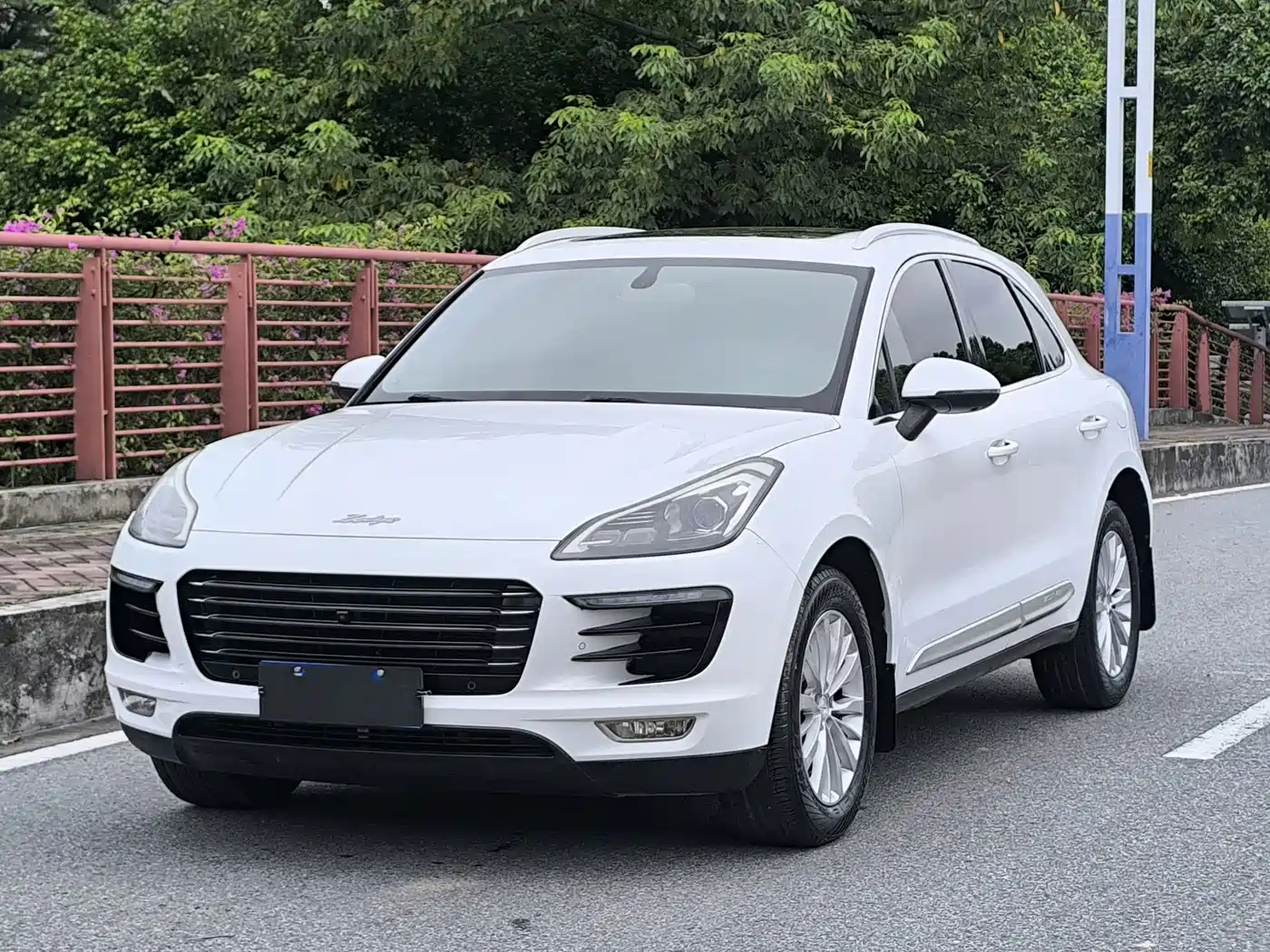 Zotye SR9 2017 2017 2.0T Auto Ultimate Dream Edition