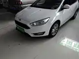 Фото 24 - Ford Focus