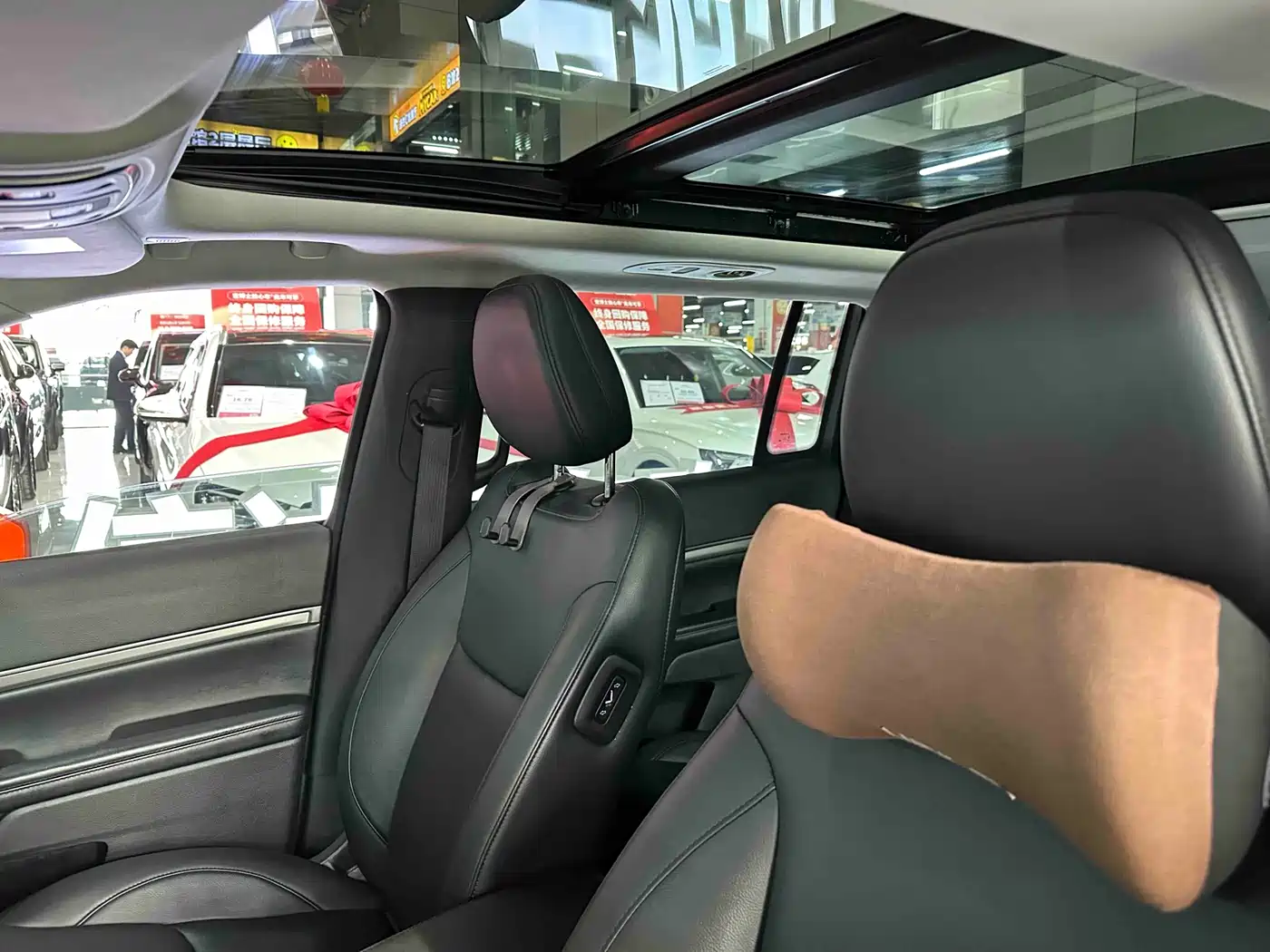 JEEP GRAND COMMANDER