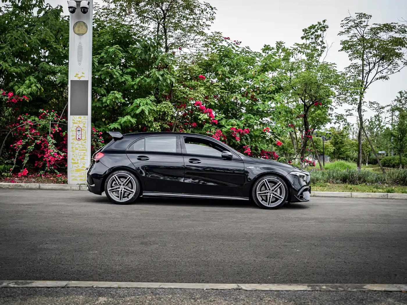 Mercedes-Benz A-Class AMG (Import) 2022 AMG A 45 4MATIC+ фото 7