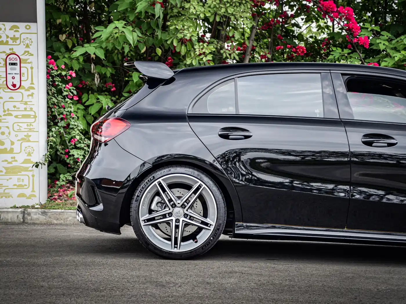 Mercedes-Benz A-Class AMG (Import) 2022 AMG A 45 4MATIC+ фото 9