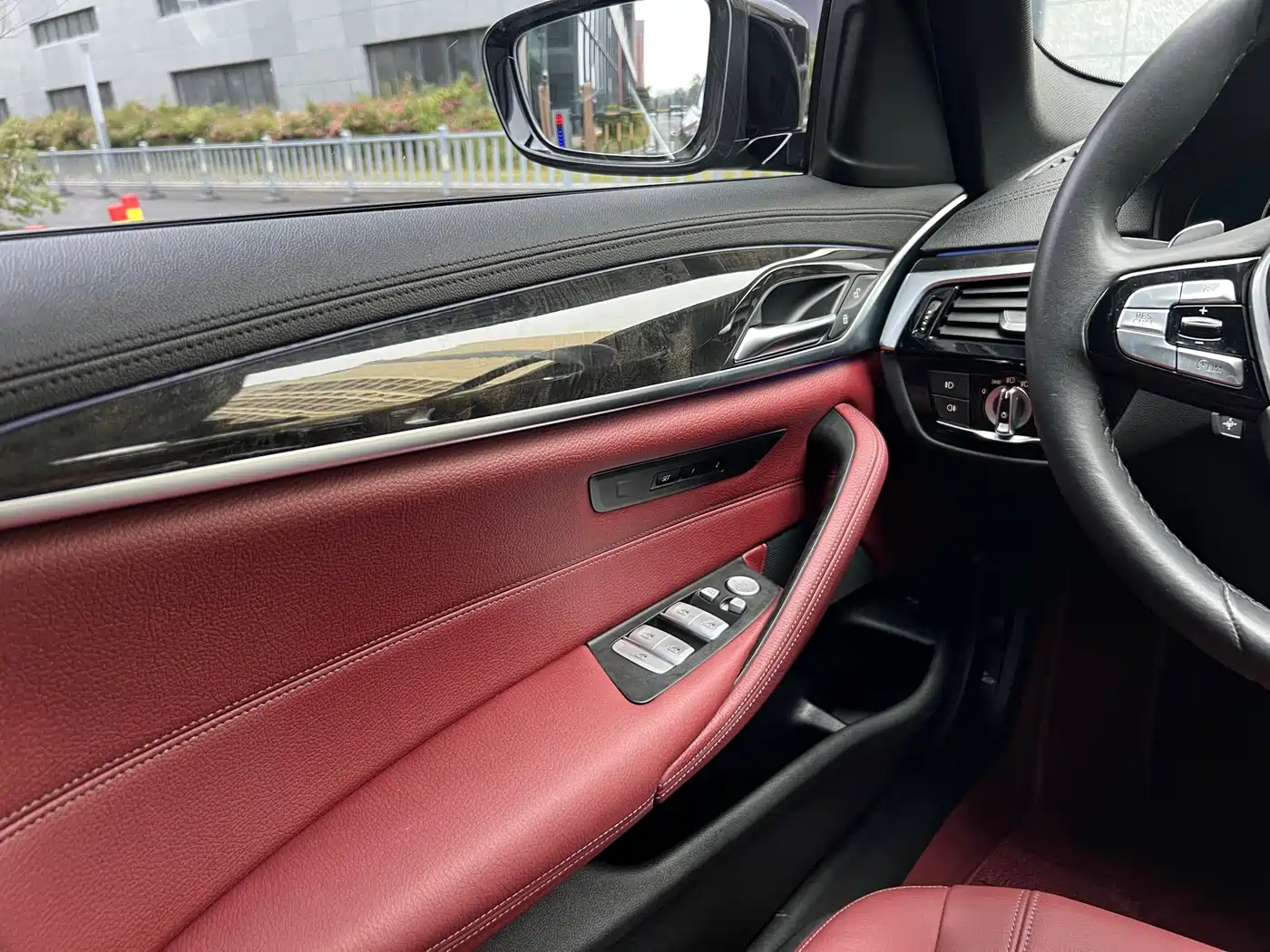 BMW 5 Series 2018 Facelift 530Li Leading M Sport Package фото 12
