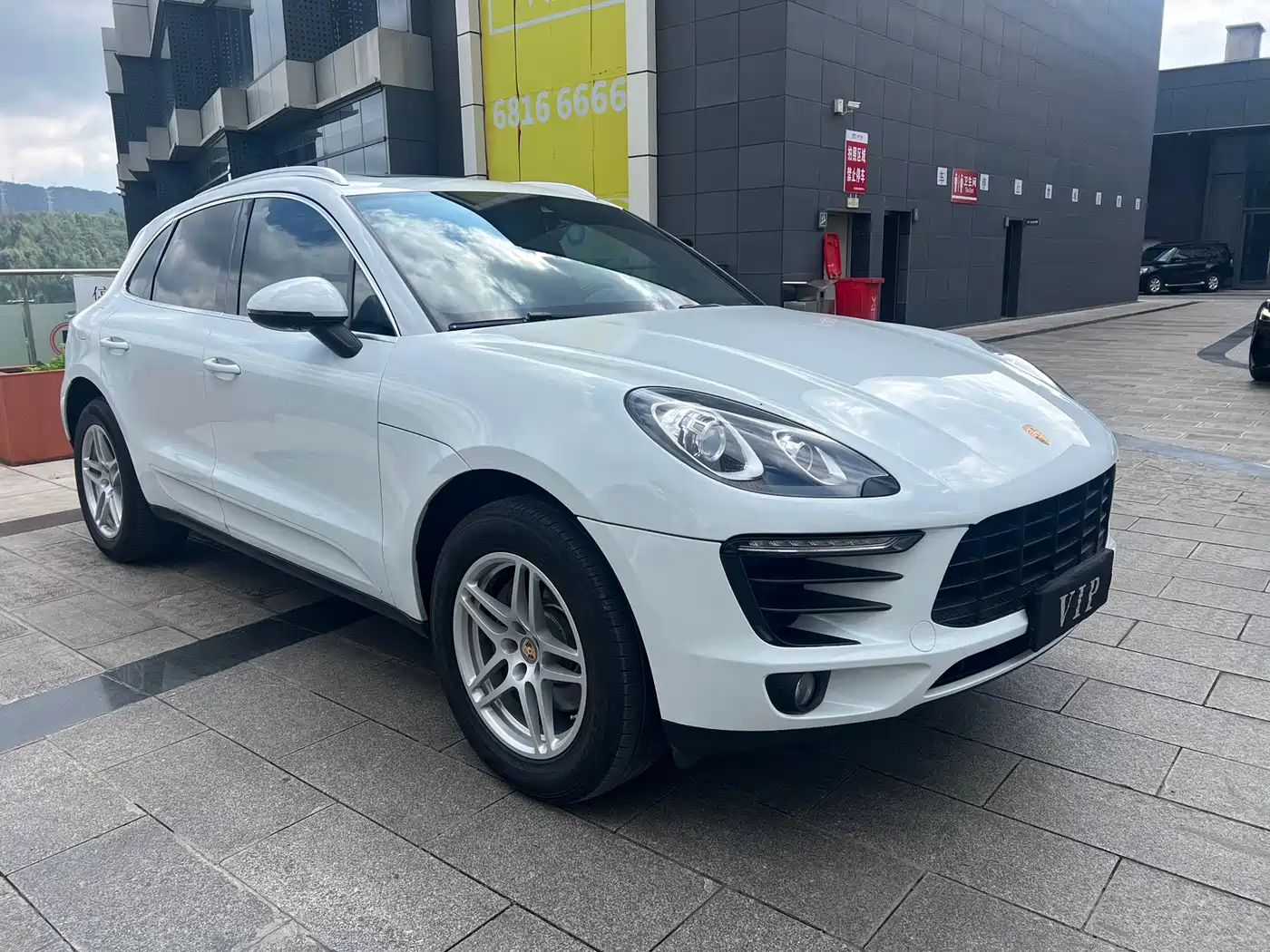 Porsche Macan 2017 Macan 2.0T фото 3