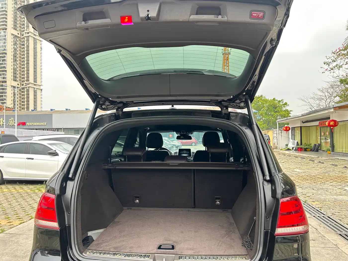 Mercedes-Benz GLE 2016 GLE 320 4MATIC Luxury фото 16