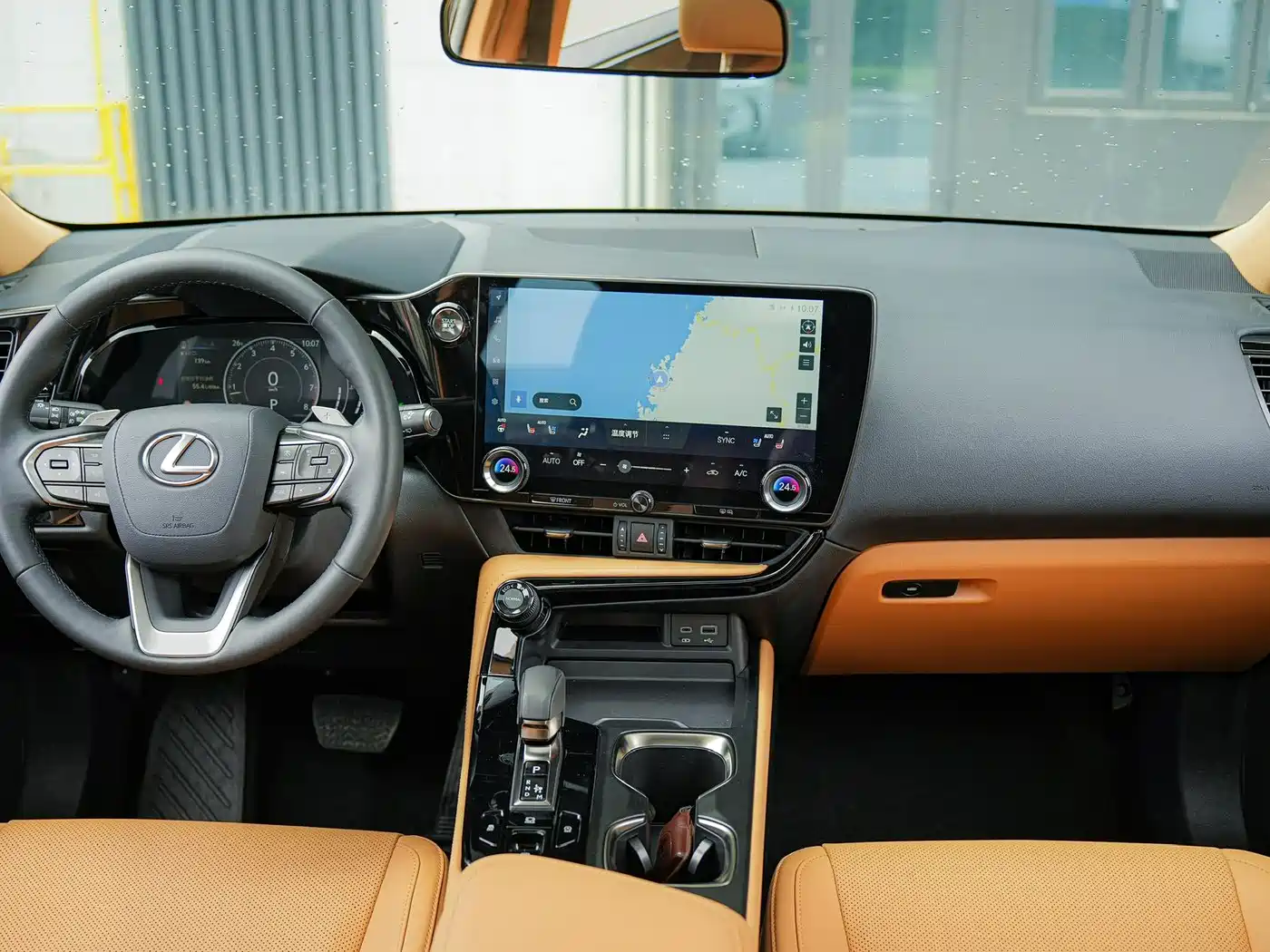 Lexus NX 2025 260 FWD Special Edition фото 15