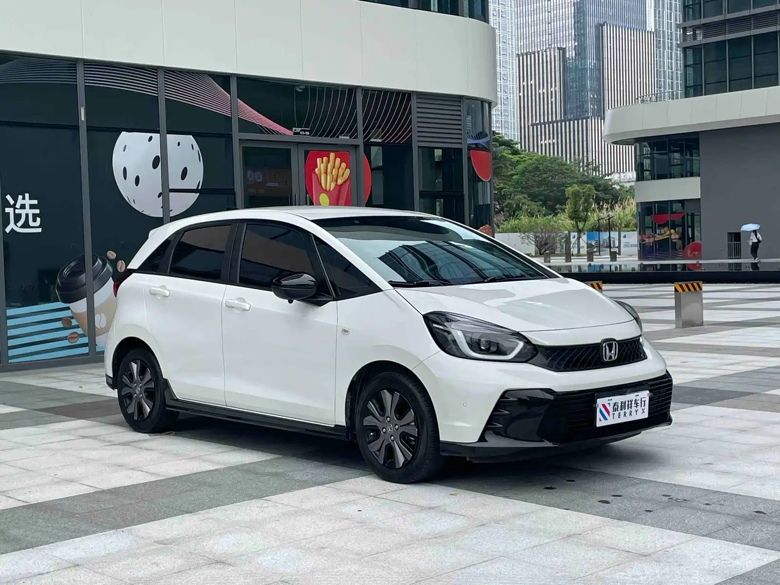 Photo 6 - Honda Fit