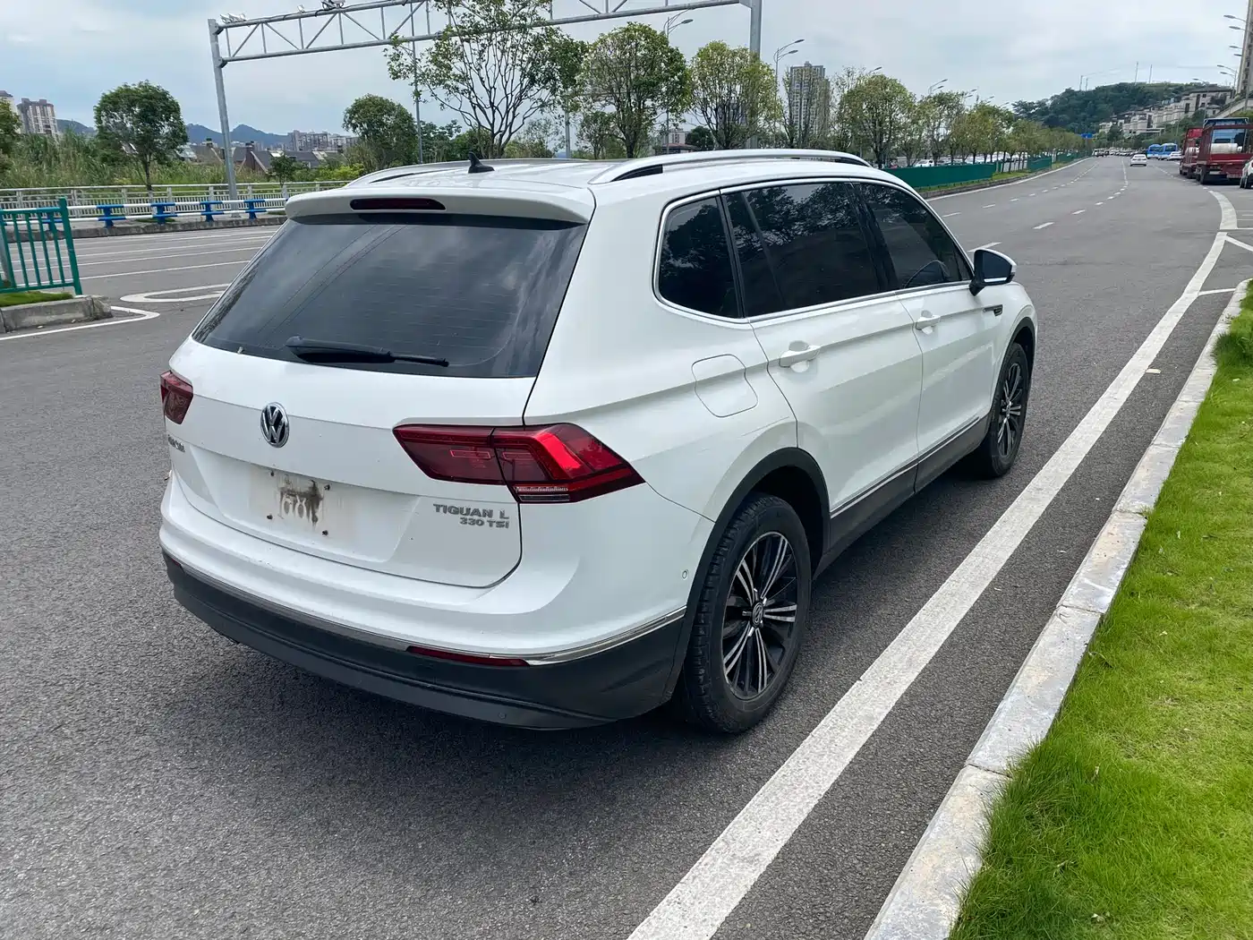 Volkswagen Tiguan L 2017 330TSI Automatic 2WD Flagship Edition фото 9