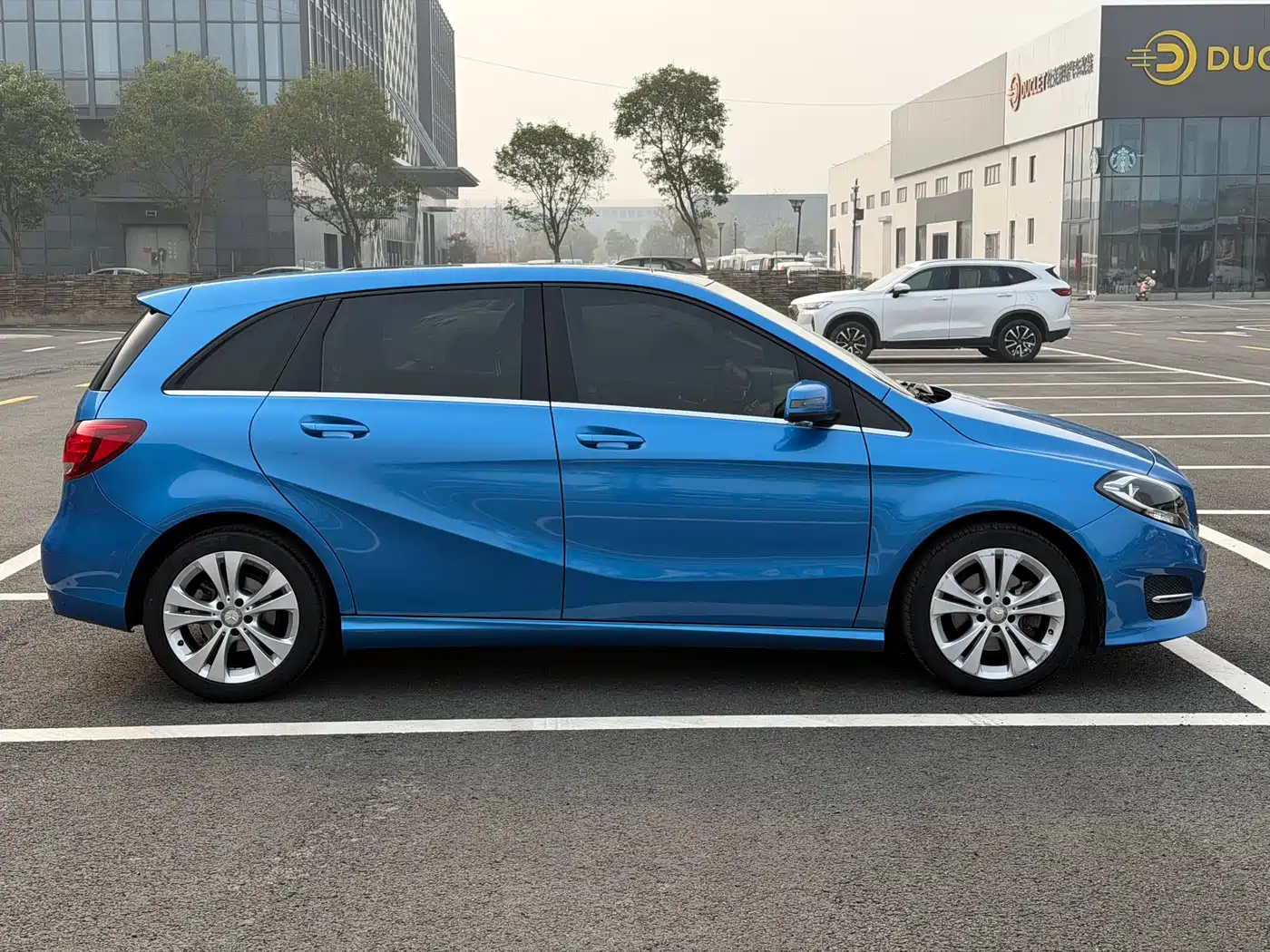 Mercedes-Benz B-Class 2017 B 200 Dynamic фото 5