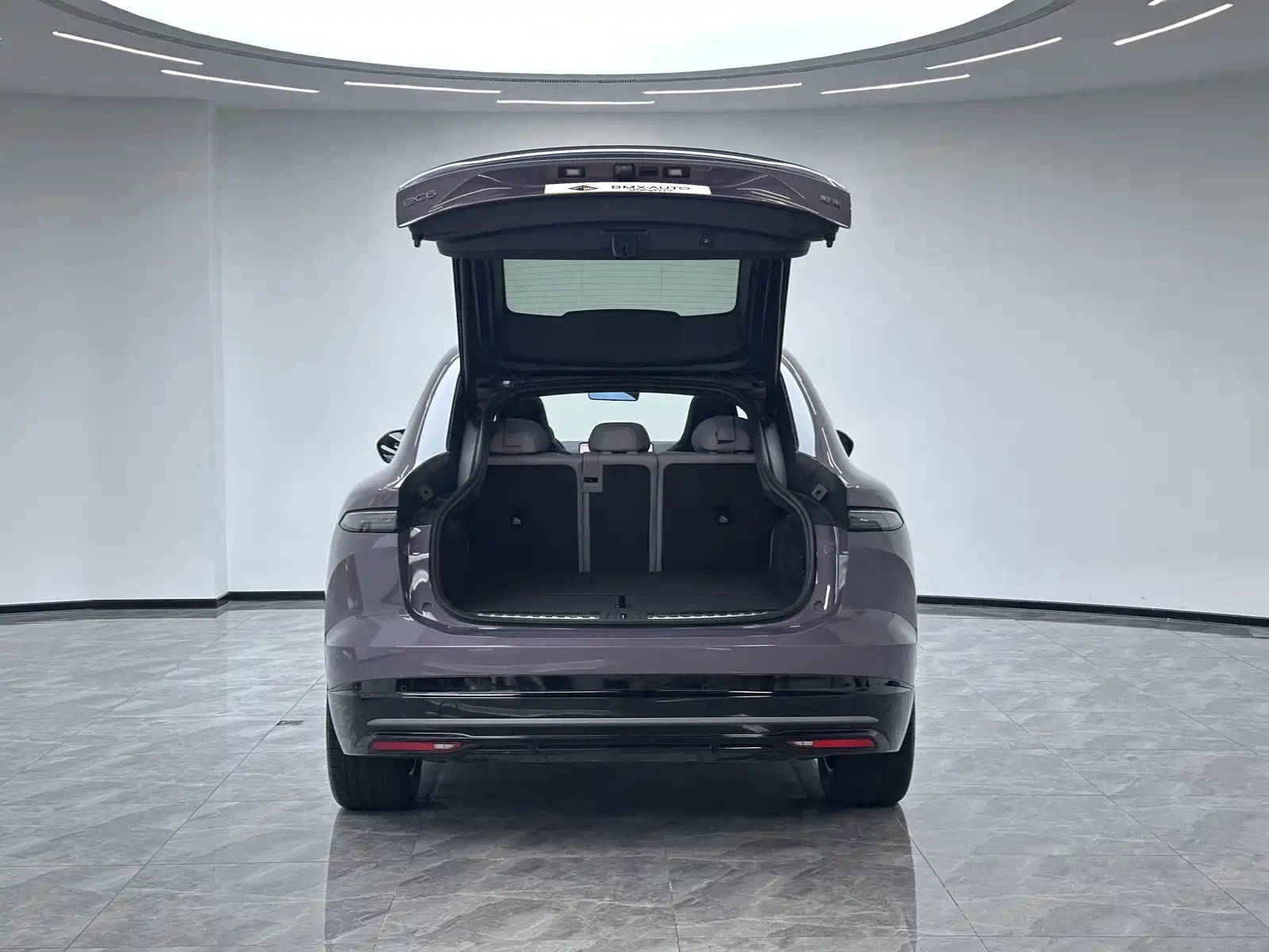 Фото 7 - NIO EC6