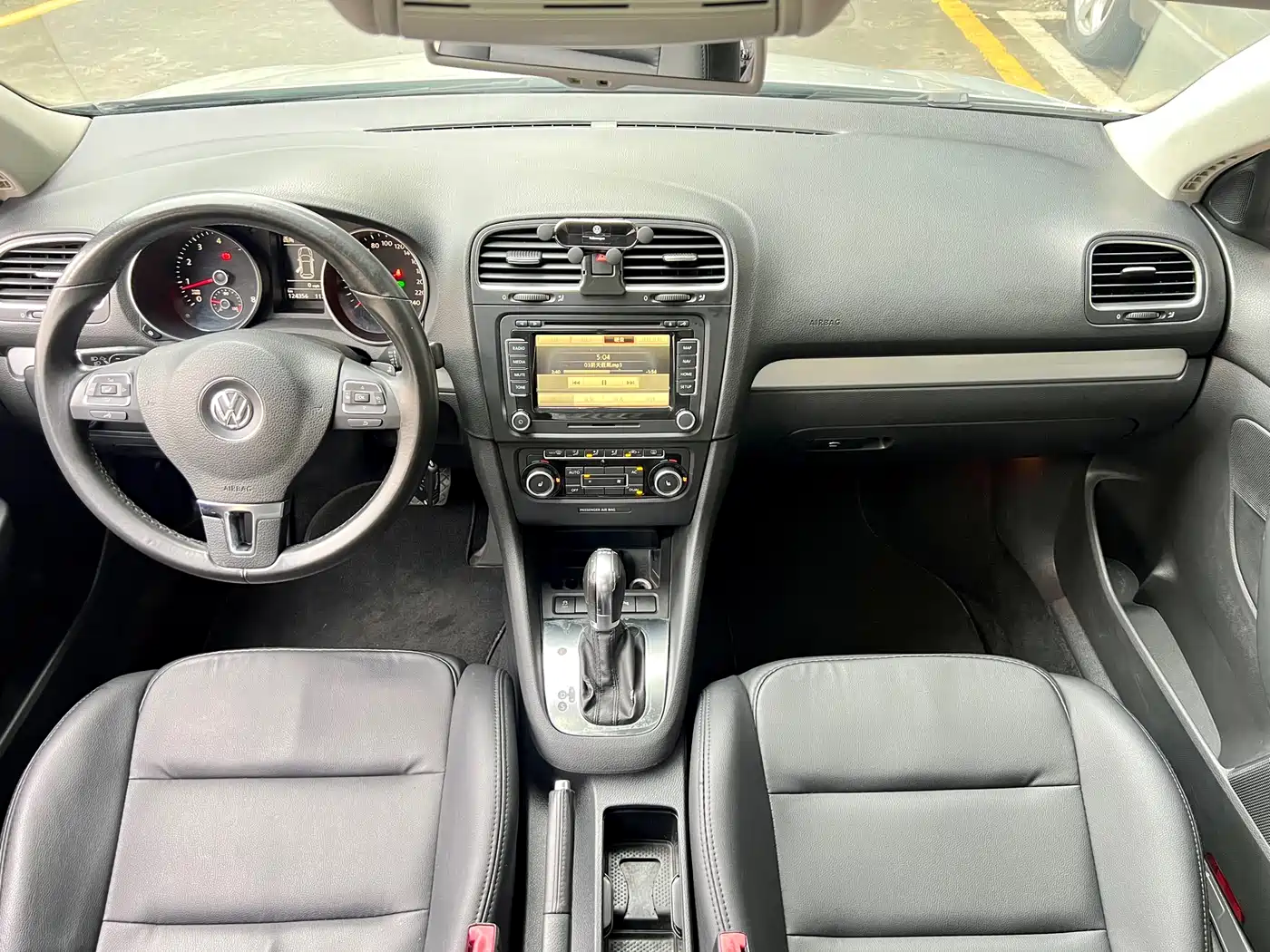 Volkswagen Golf (Import) 2011 Model 1.4TSI Luxury Touring фото 8