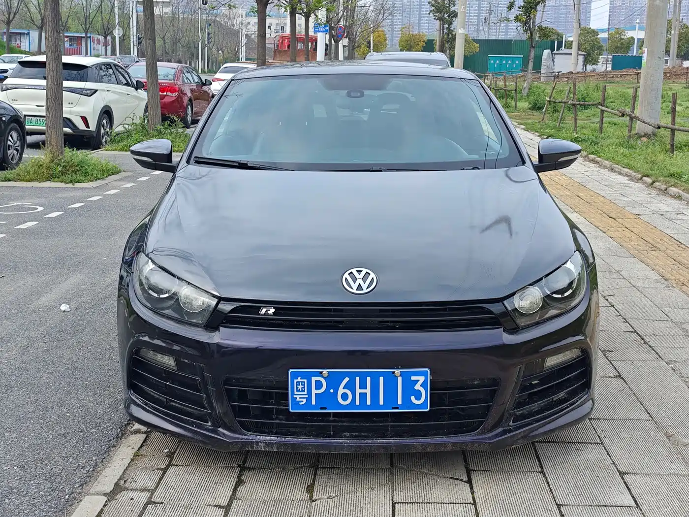 Volkswagen Scirocco 2010 2.0TSI Sport Edition фото 2