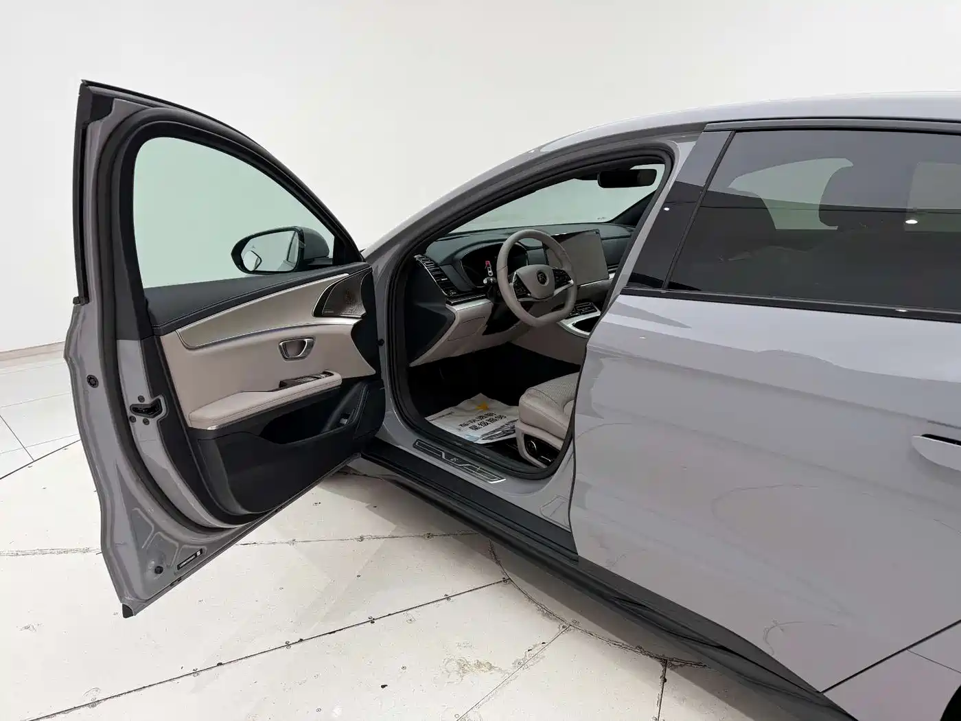 BYD Han 2026 EV Intelligent Driving Edition 635KM LiDAR Flagship фото 12