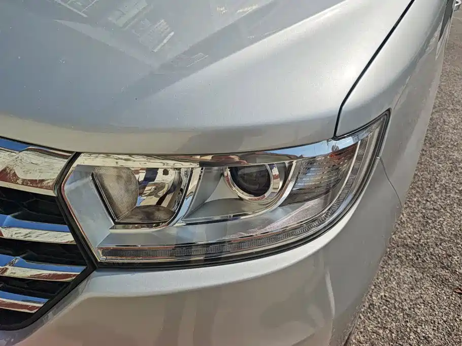 Фото 5 - JAC Refine M3