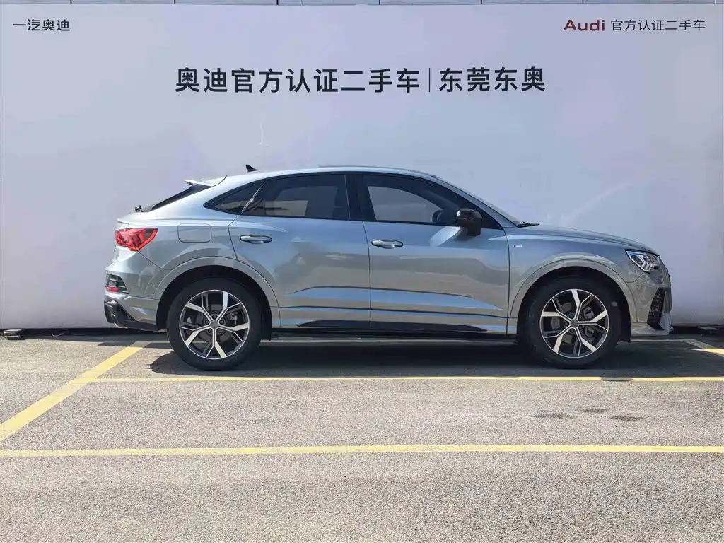 Audi Q3 Sportback 2020 40 TFSI Fashion фото 3