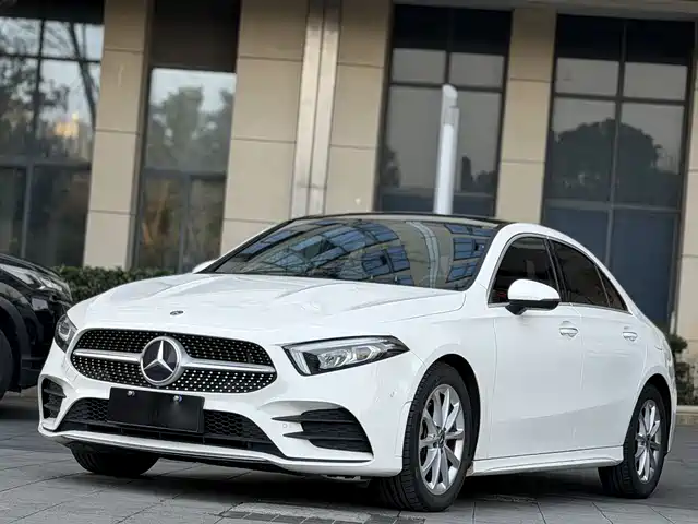 MERCEDES-BENZ A CLASS