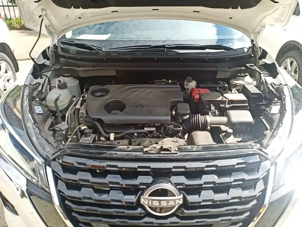 Nissan Kicks 2024 2023 Model Spirited 1.5L Dynamic Fashion Edition
