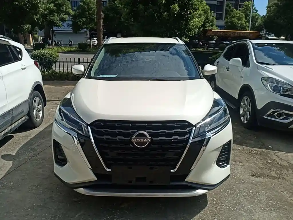 Nissan Kicks 2024 2023 Model Spirited 1.5L Dynamic Fashion Edition