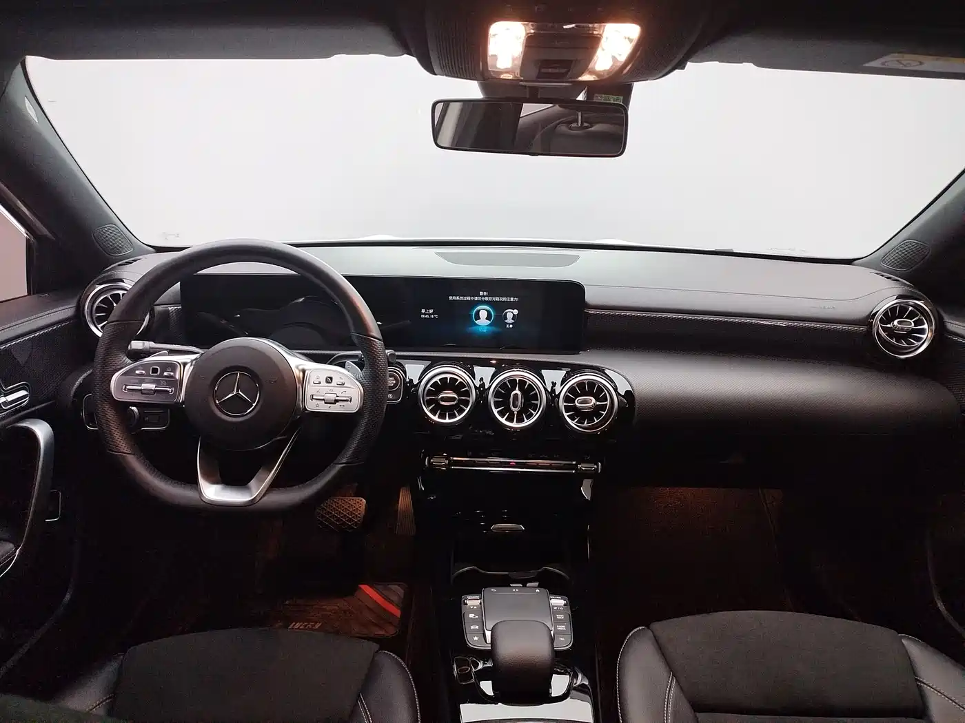 Mercedes-Benz A-Class 2021 A 200 L Sport Sedan Fashion Edition фото 15