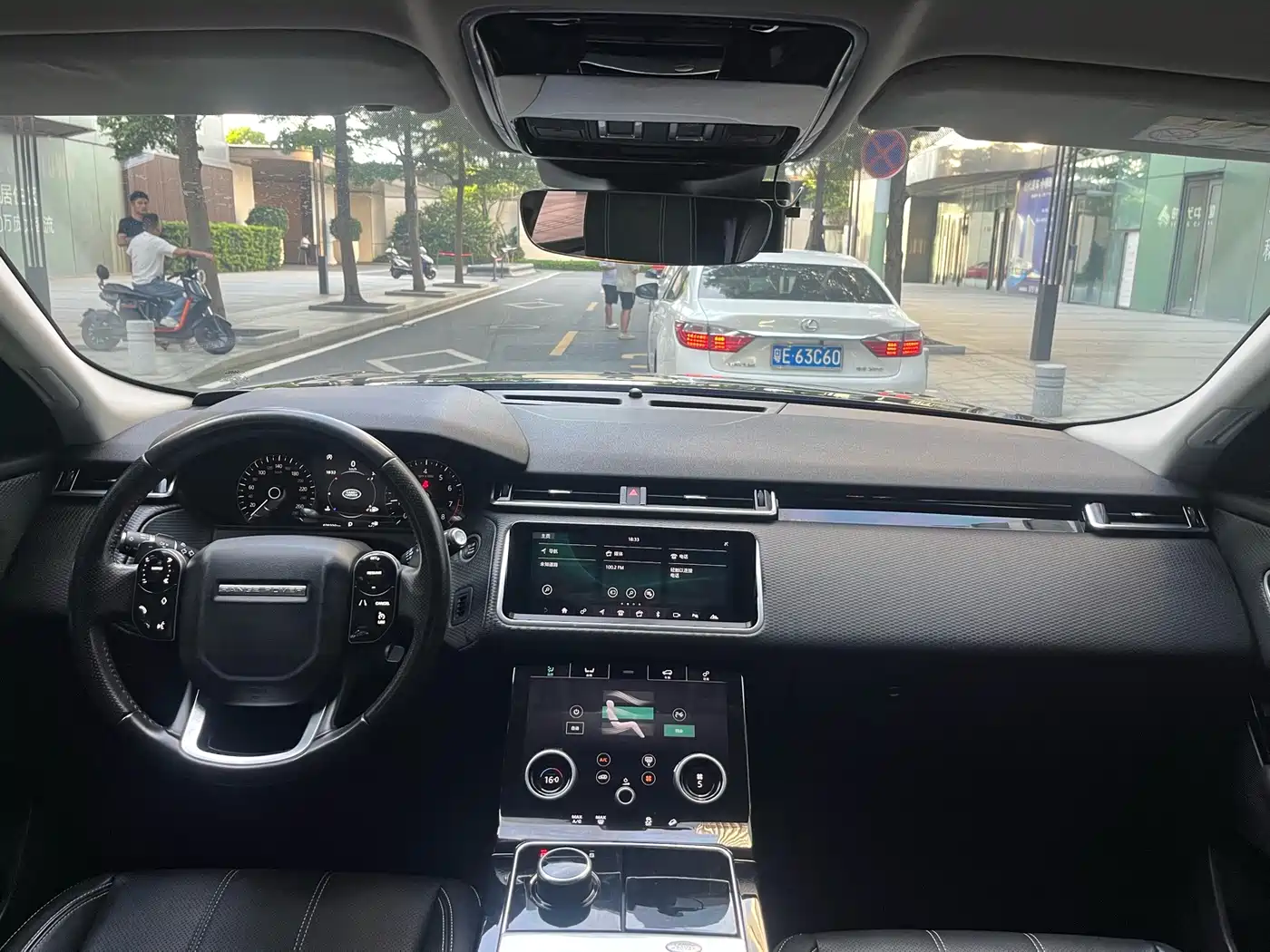 Land Rover Range Rover Velar 2018 2017 P250 S