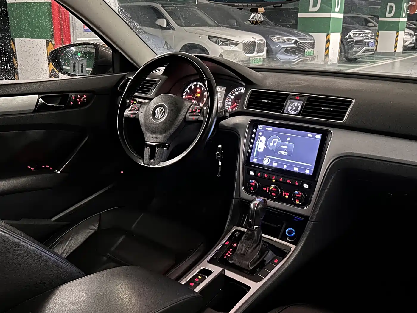 Photo 11 - Volkswagen Passat