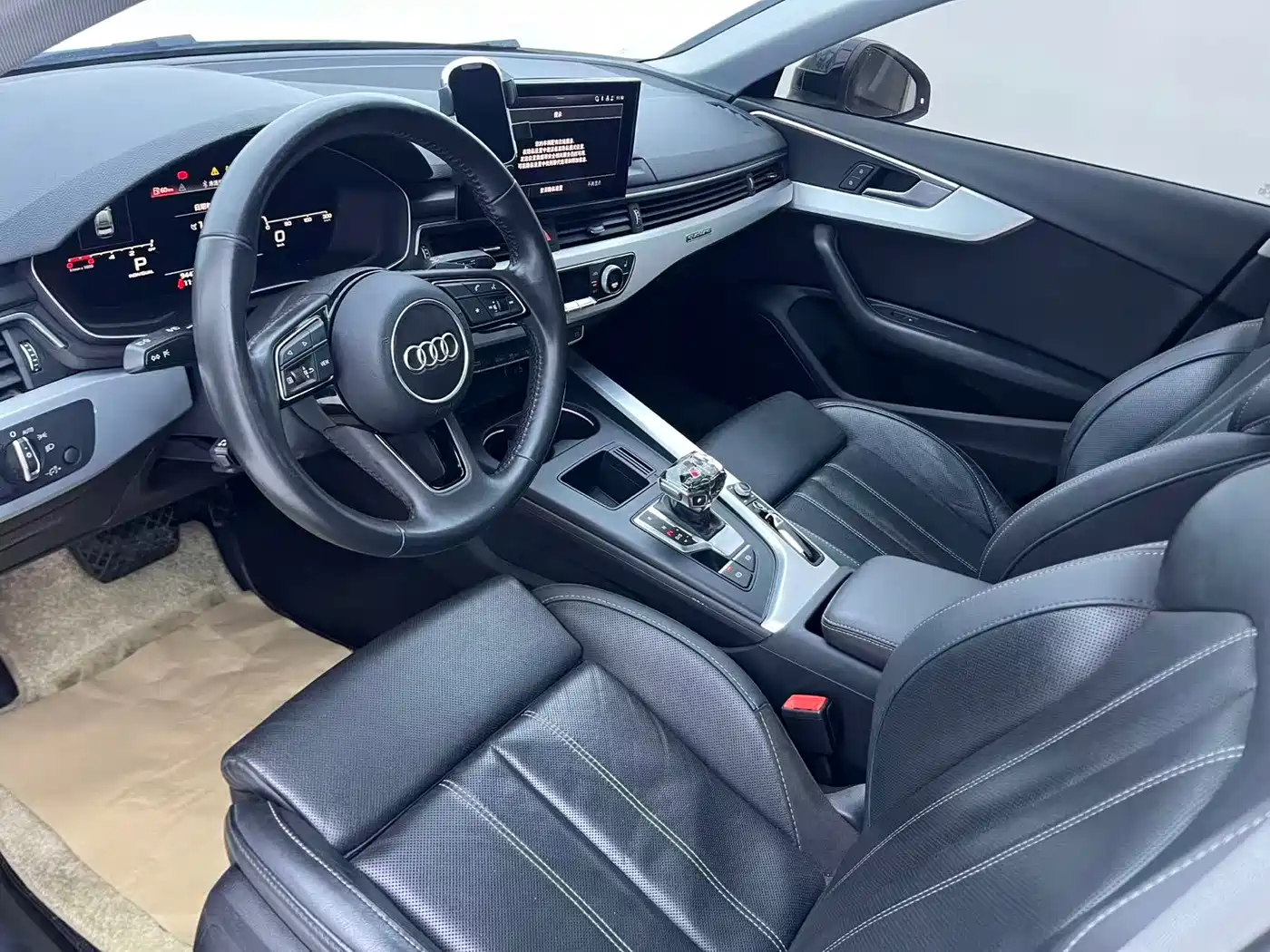 Audi A4L 2020 40 TFSI quattro Luxury Dynamic фото 5