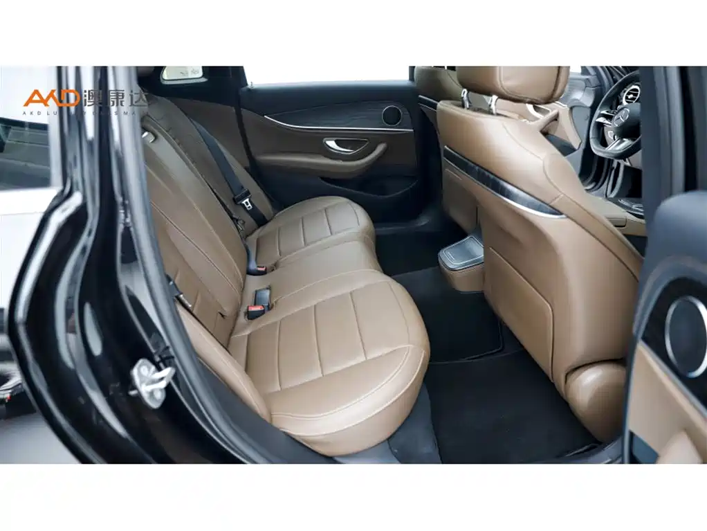 Mercedes-Benz E-Class 2023 Facelift E 260 L Sport фото 8