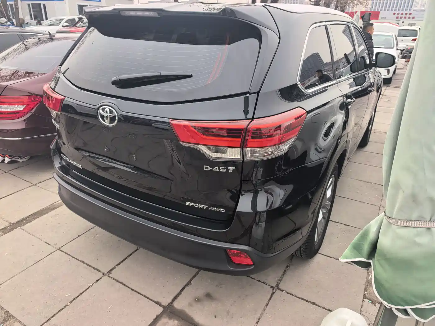 TOYOTA HIGHLANDER