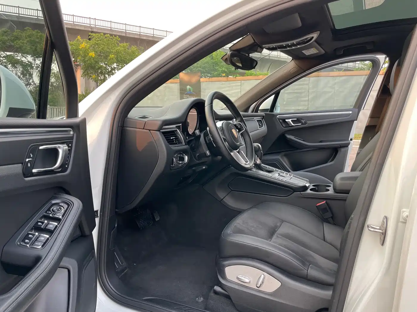 Porsche Macan 2017 Macan 2.0T фото 10