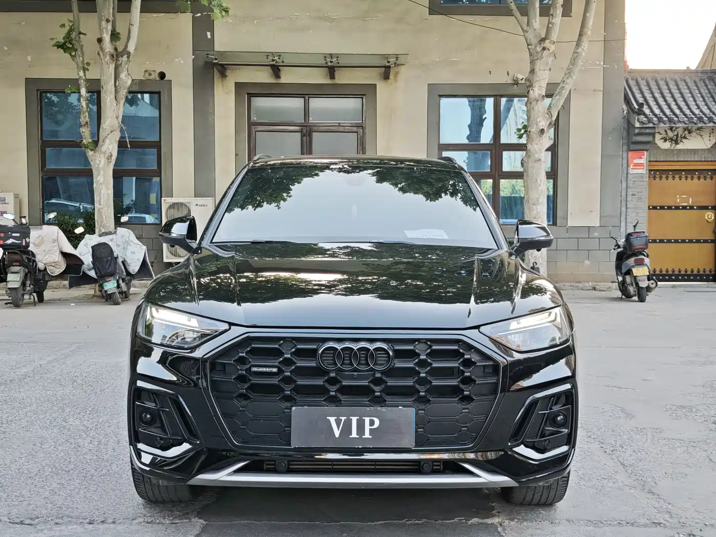 Audi Q5L 2023 40T Luxury Dynamic фото 2