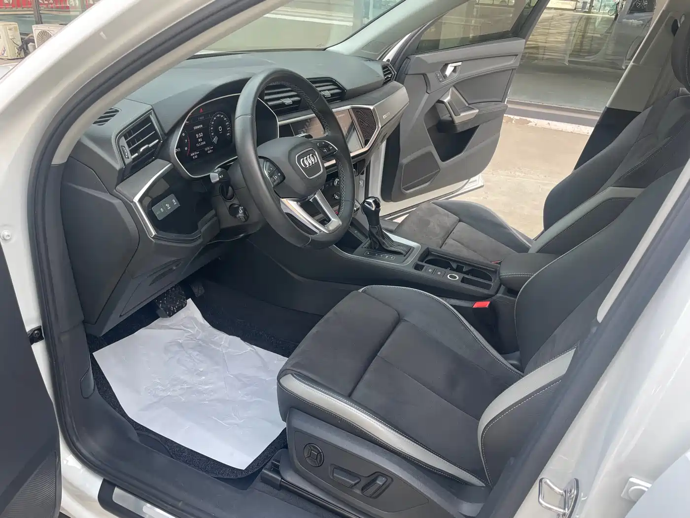 Audi Q3 2022 35 TFSI Progressive Dynamic фото 8