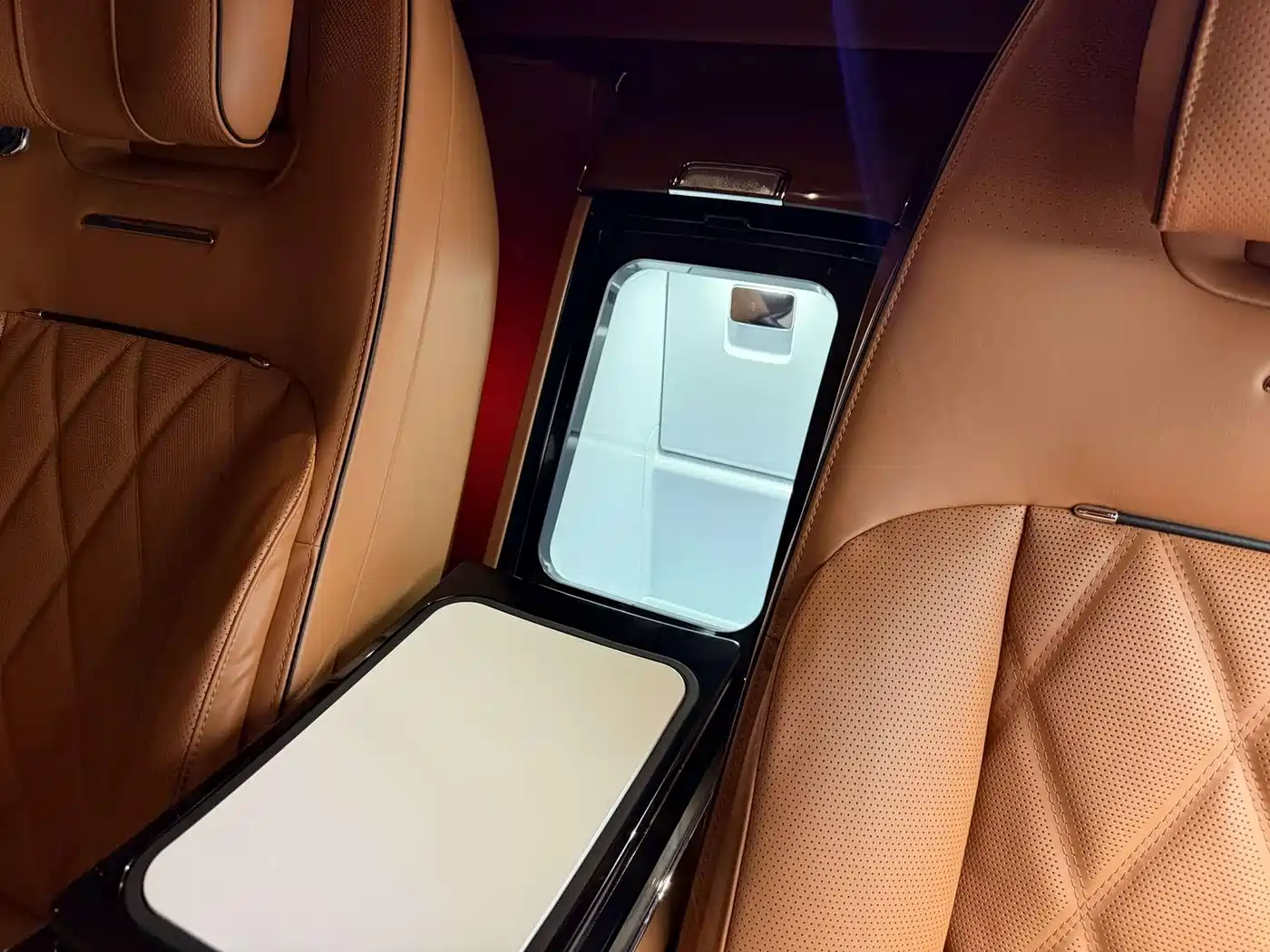 Zunjie S800 2026 2025 Model Extended Range Starlight Executive Edition 4-seater