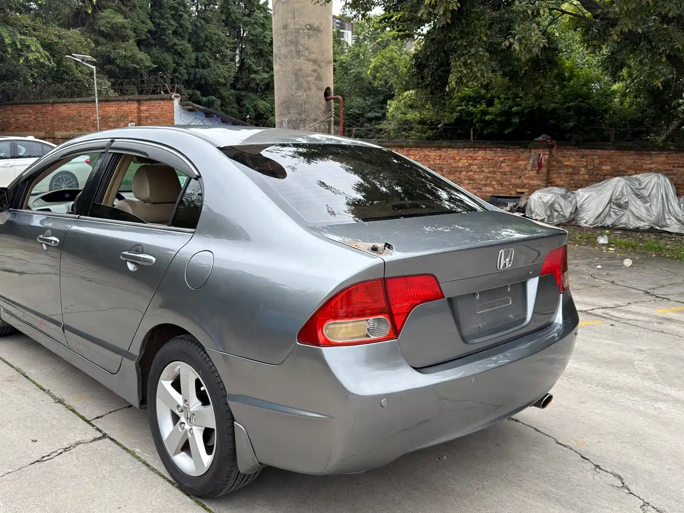 Фото 10 - Honda Civic