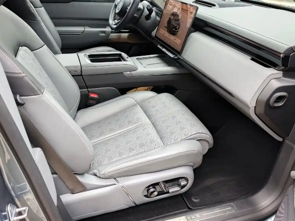 ZEEKR EXTREME KRYPTON 7X